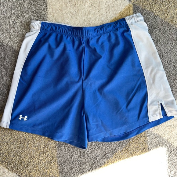 Under Armour Shorts - Picture 1 of 2